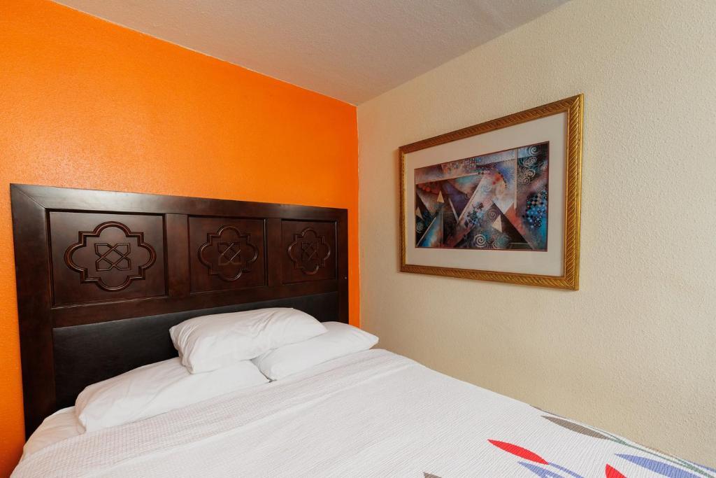 Garnet Inn & Suites Orlando Exteriör bild