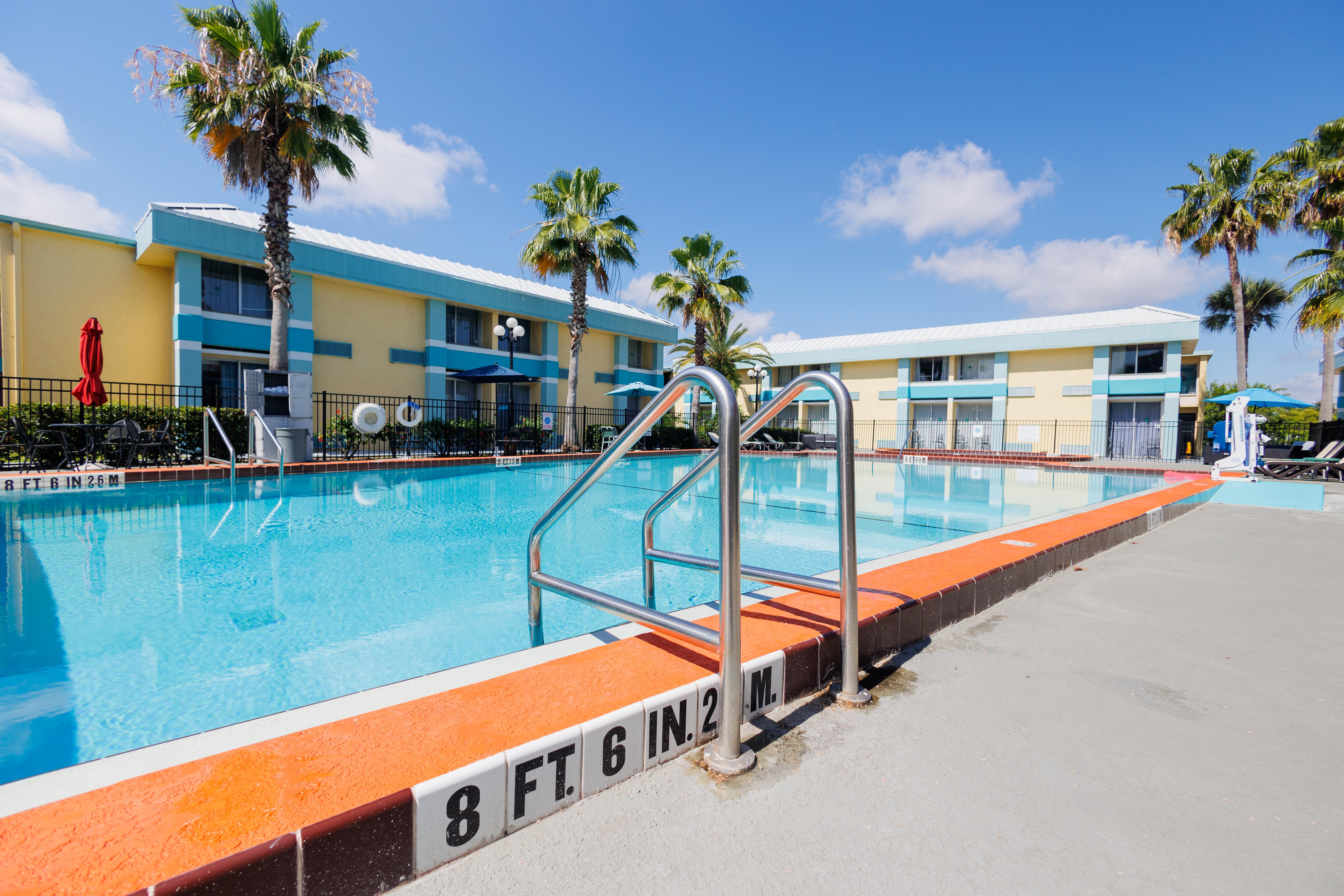 Garnet Inn & Suites Orlando Exteriör bild